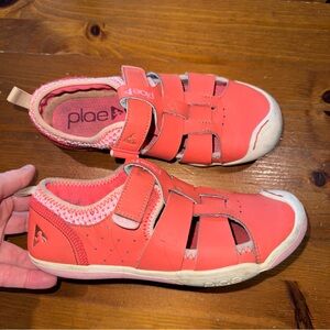 Plae Kids Coral Sandals Sam 2.0 size youth 3